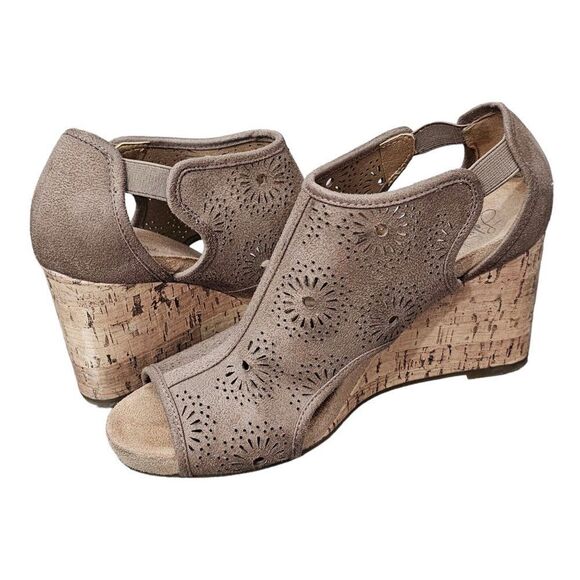 Life Stride Hinx Wedge Floral Suede Boho Sandal - Picture 4 of 11